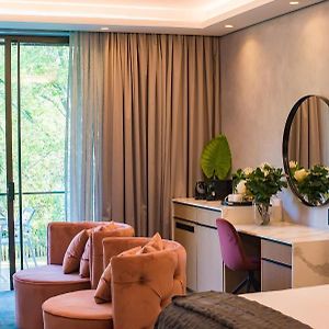 Deluxe King Room Patio or Balcony